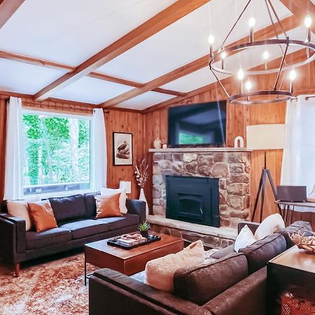 Stylish And Cozy Cabin, Walking Distance To Big Bass Lake Gouldsboro Eksteriør bilde