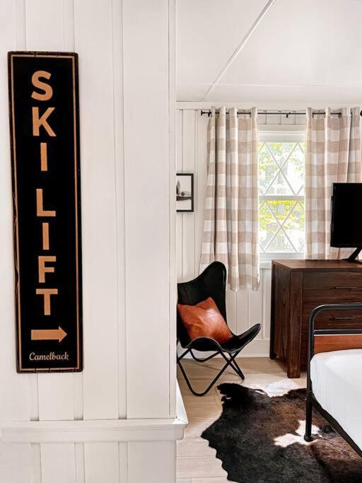 Stylish And Cozy Cabin, Walking Distance To Big Bass Lake Gouldsboro Eksteriør bilde