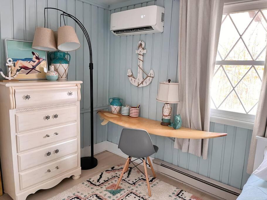 Stylish And Cozy Cabin, Walking Distance To Big Bass Lake Gouldsboro Eksteriør bilde