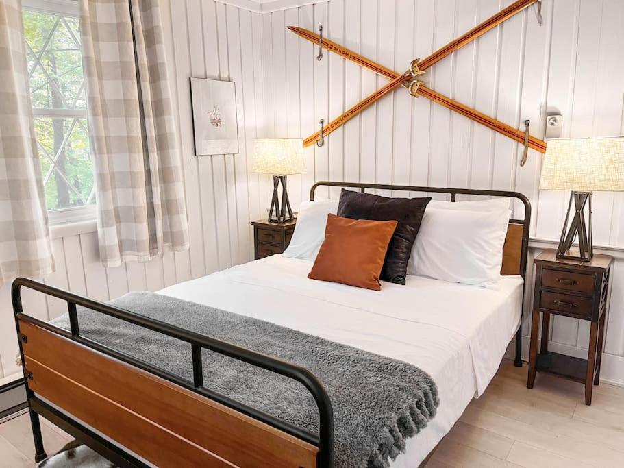 Stylish And Cozy Cabin, Walking Distance To Big Bass Lake Gouldsboro Eksteriør bilde