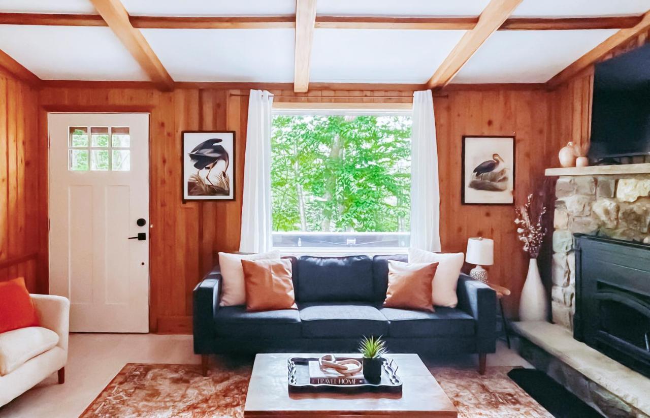 Stylish And Cozy Cabin, Walking Distance To Big Bass Lake Gouldsboro Eksteriør bilde